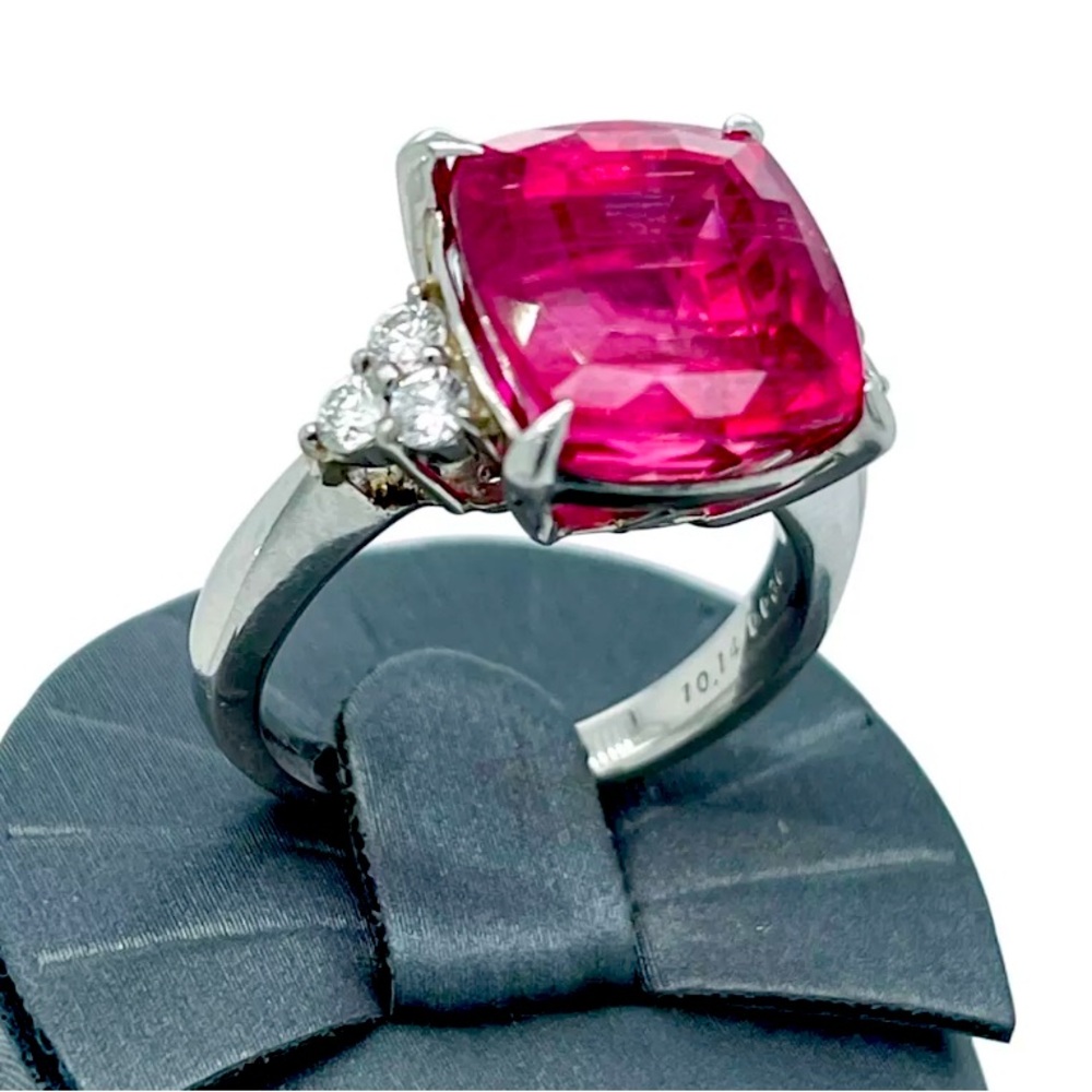 10 carat rubellite tourmaline ring in platinum